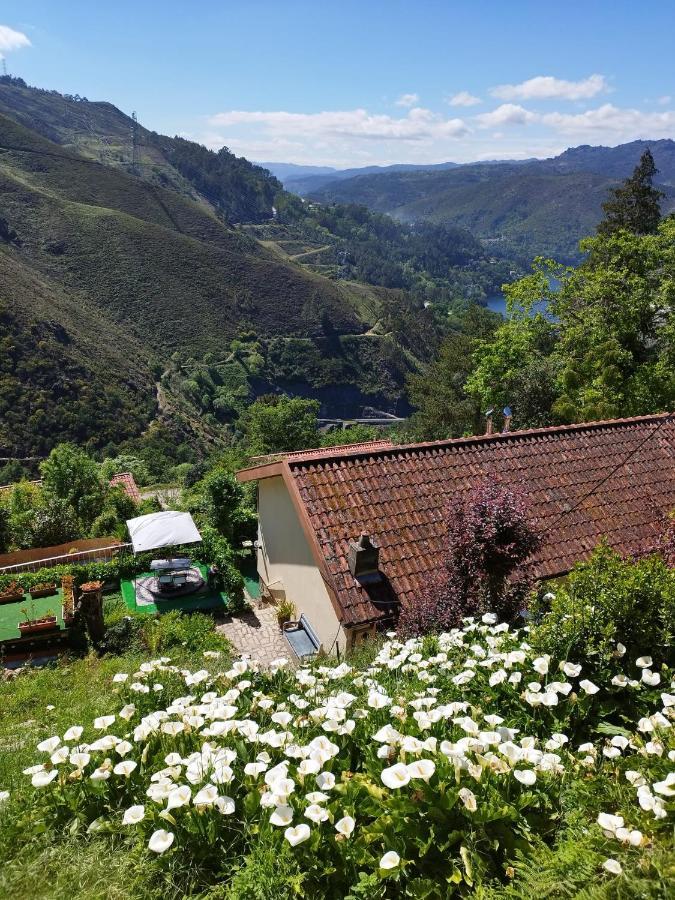Monteiro'S Geres Countryhouse Ferral Exterior photo